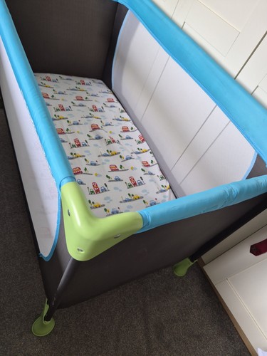 Hauck dream play travel cot - dream,